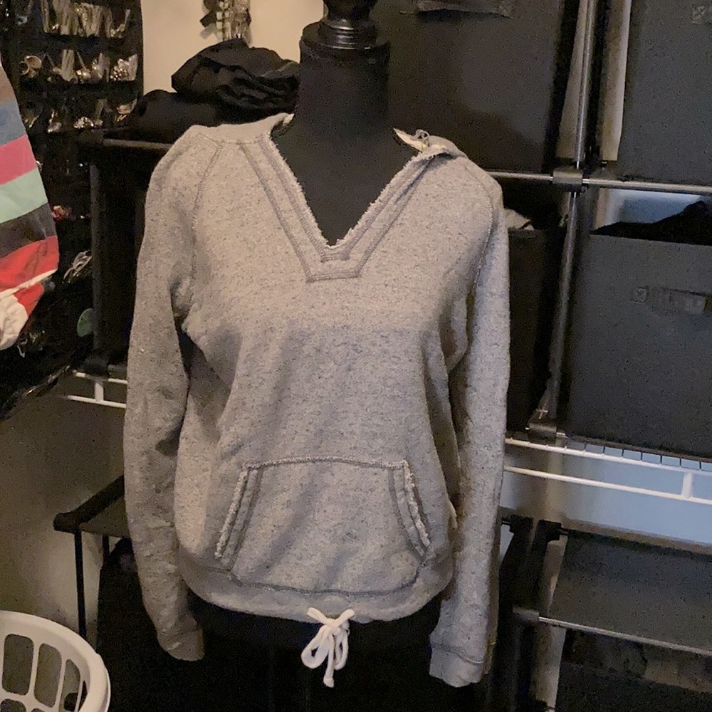 American eagle sweater hoody